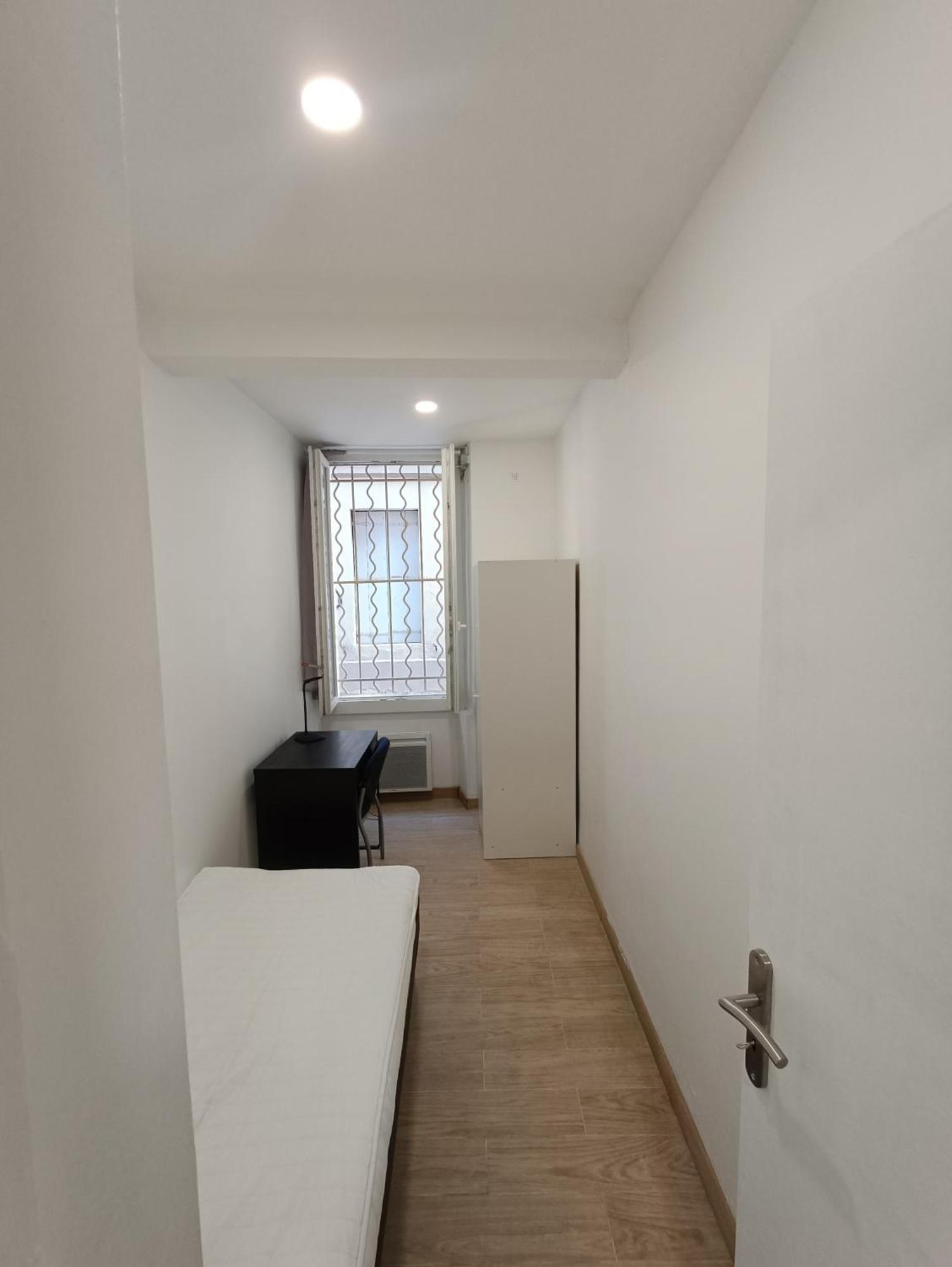 T3 Renove Avec Cour, Intra Muros 아비뇽 외부 사진